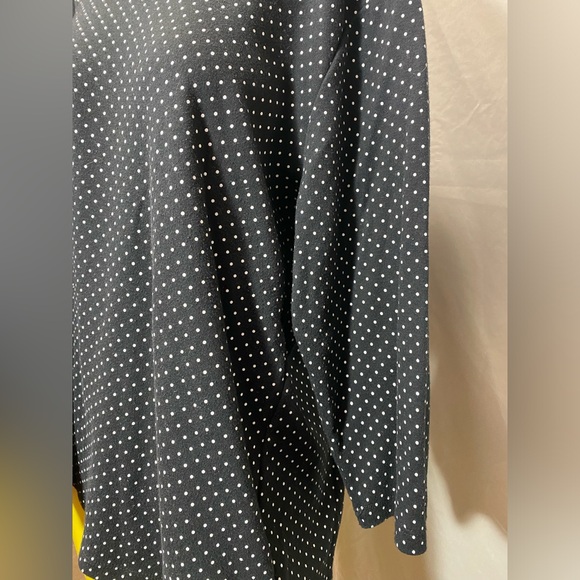 Rebecca Malone 2X woman’s 3/4 length sleeve top. Black with white polka dots. - Picture 3 of 6
